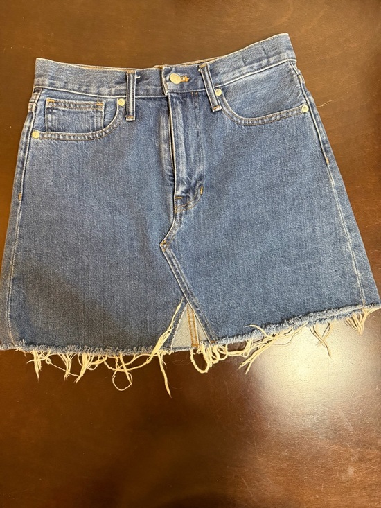 Madewell Dresses & Skirts - Madewell A-Line Rigid Denim Shorts Size 26 High Rise Raw Hem